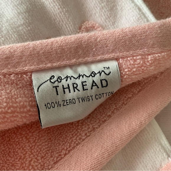 Pink Bow Ribbon Bath Towel - Picture 4 of 5